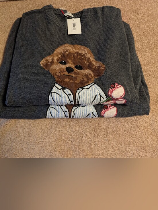 Aritzia Sweaters - Aritzia NWT Luxury Cotton-Cashmere Blend | Perfect for Photoshoots & Gifting